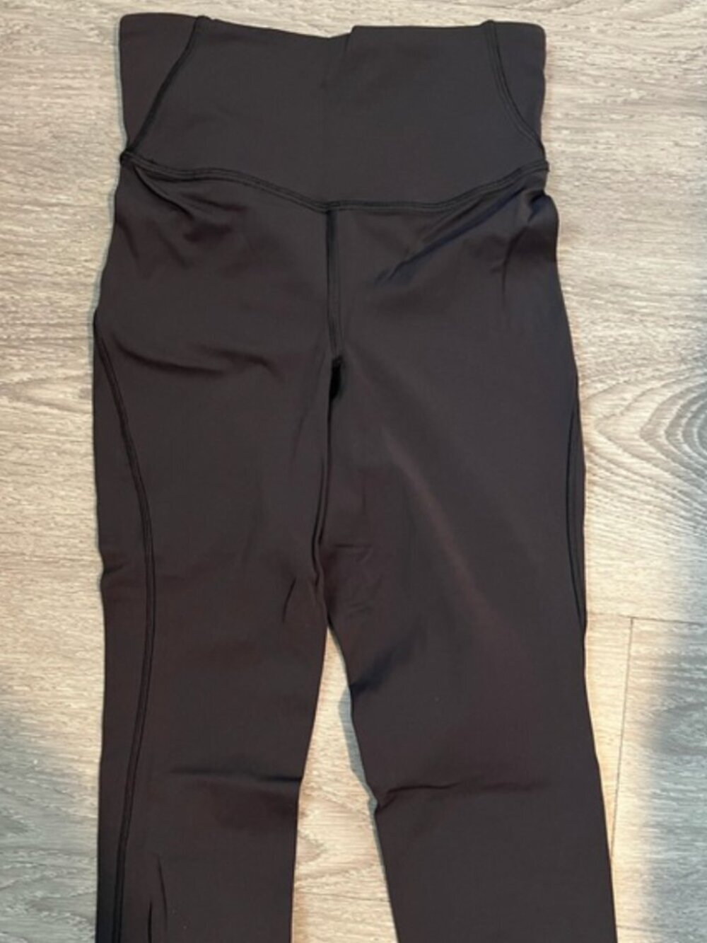 Black size 0 lululemon Base Pace 28” leggings